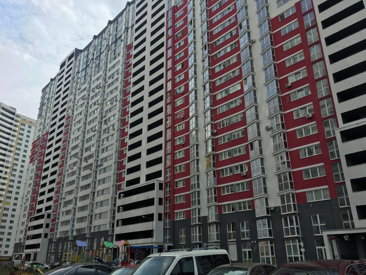 Flatrent Drahomanova 2A Apartment Киев Екстериор снимка