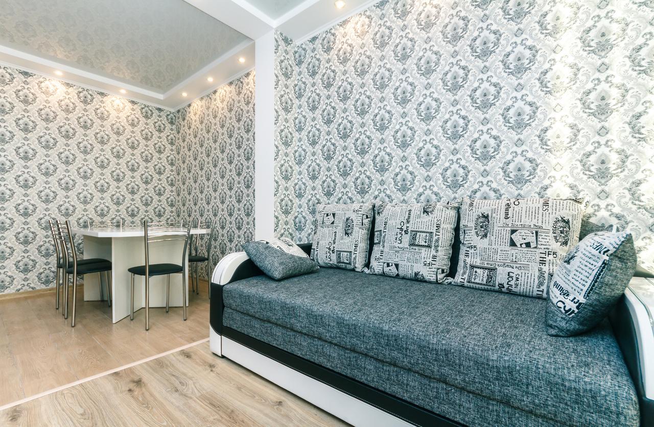 Flatrent Drahomanova 2A Apartment Киев Екстериор снимка