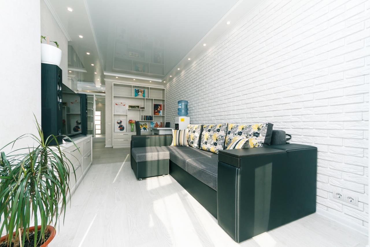 Flatrent Drahomanova 2A Apartment Киев Екстериор снимка